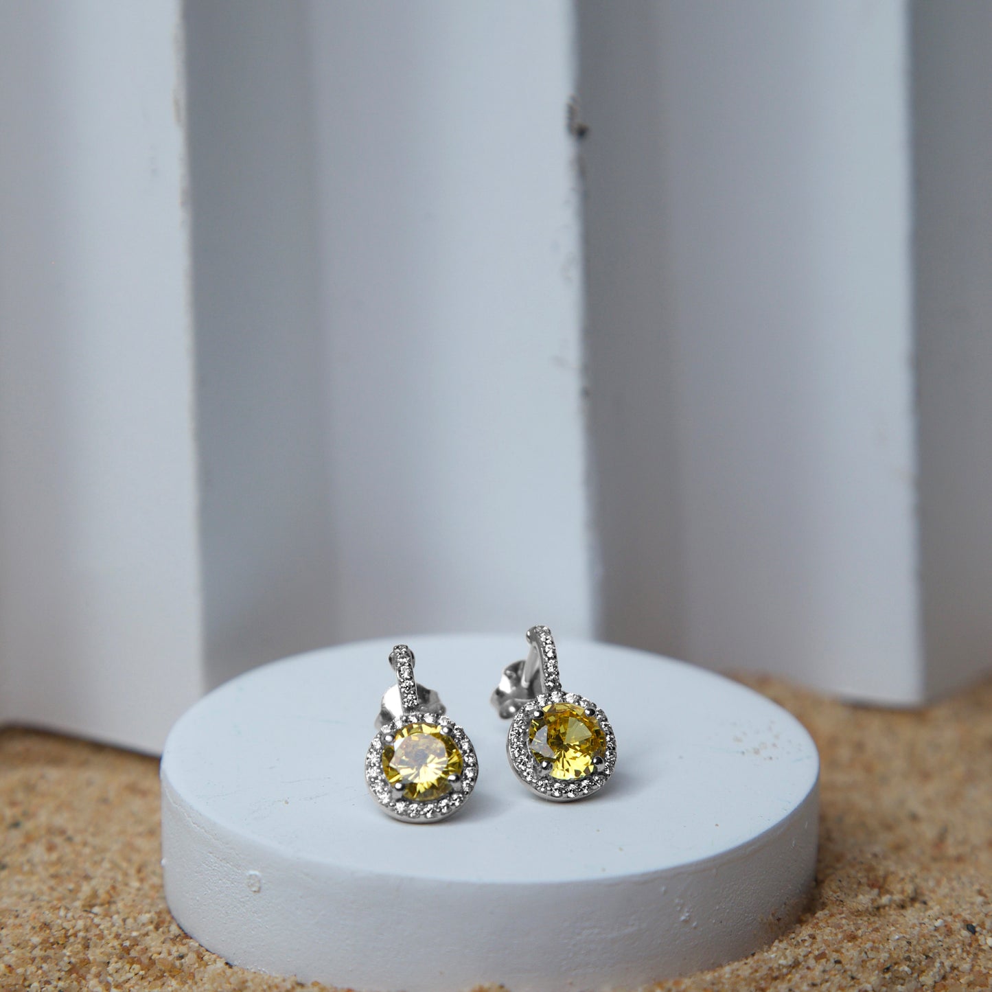 Earrings 18