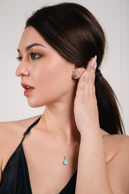 Éste Brilliant Cut Aqua Blue Pendant Set In Silver -925 Sterling Silver